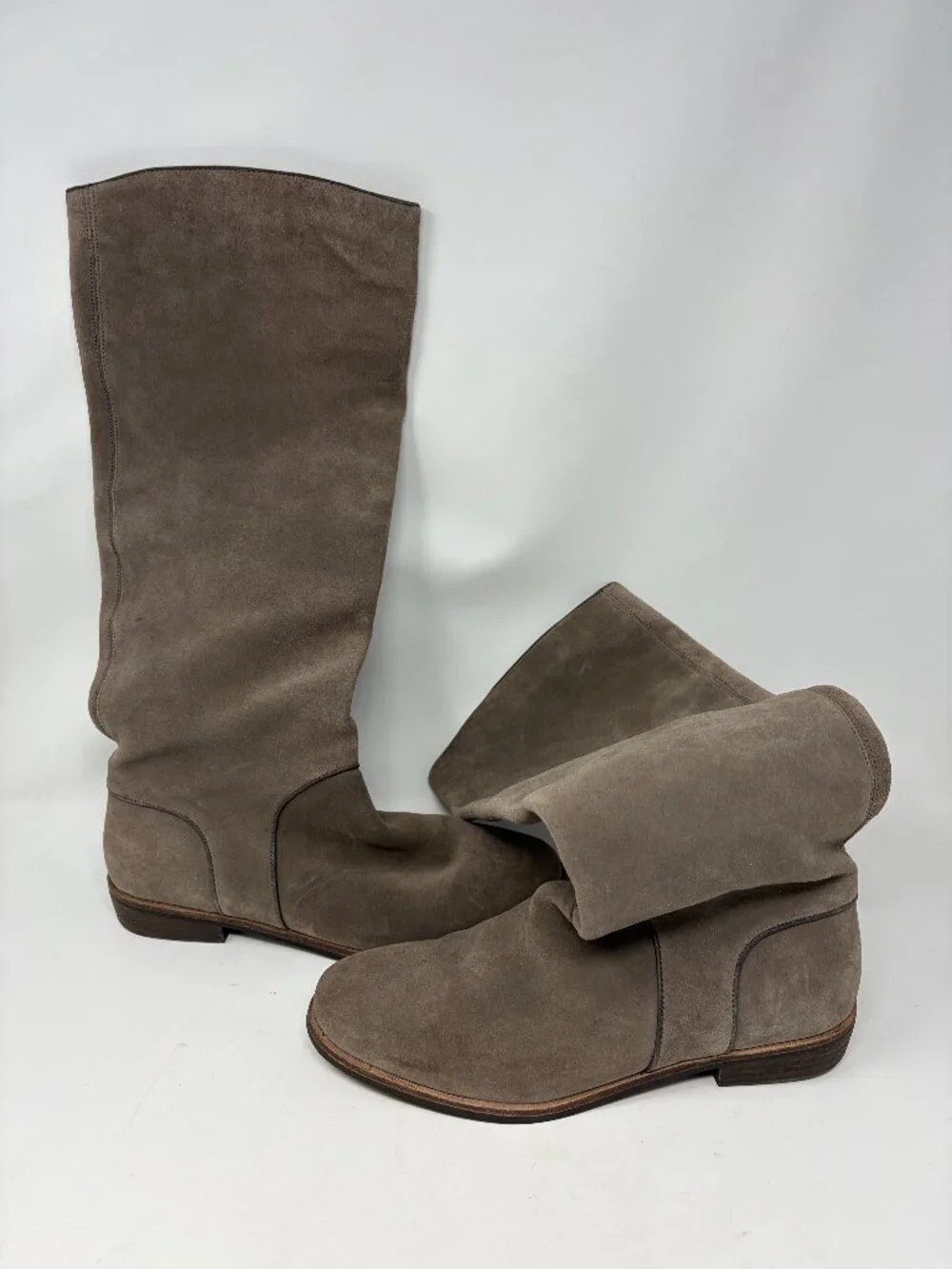 UGG women's Gracen suede knee-high boots 10 grey flat riding zipper